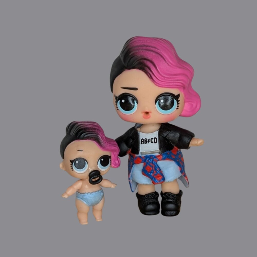 BOGO L.O.L. Surprise! Rocker and Lil Sis Series 1
